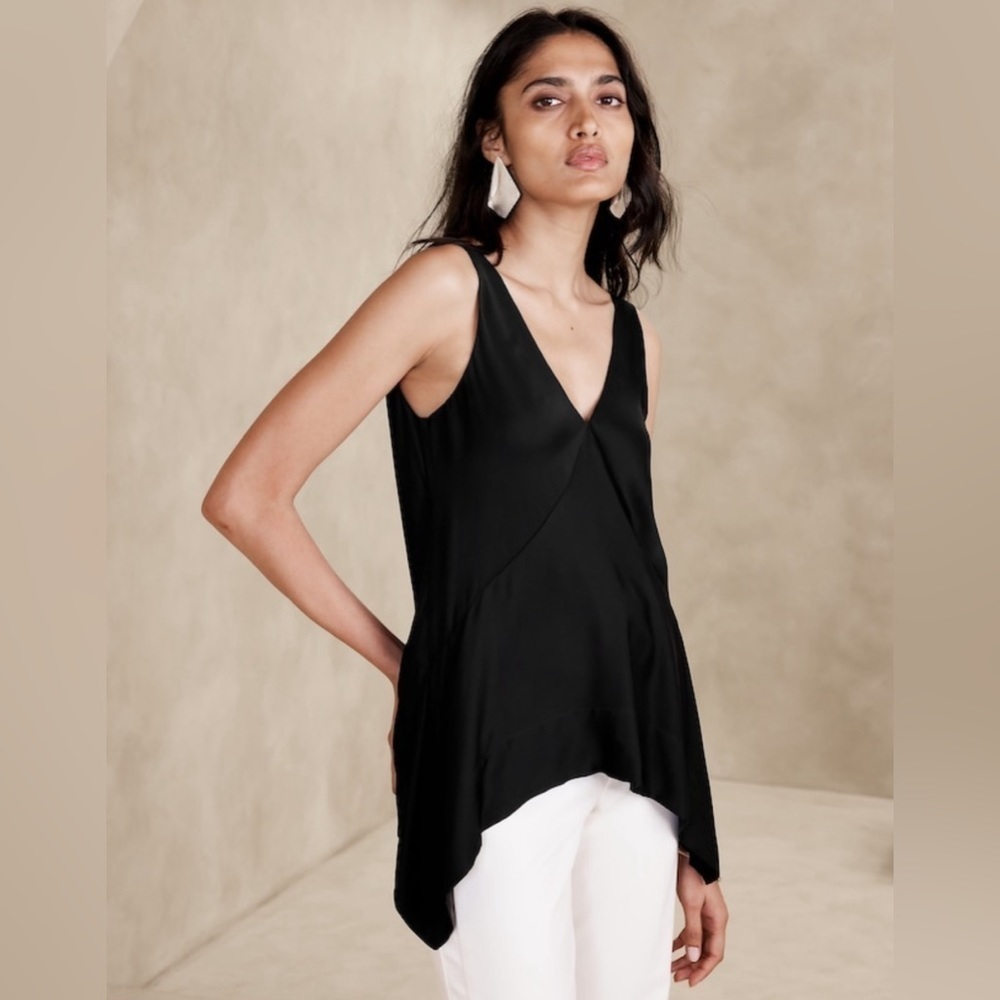 NWT! Banana Republic Black Rosella Tank Top - Size Small 🌅4️⃣